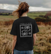 Women's Graphic Tees- Palm Tree Kinda Vibe